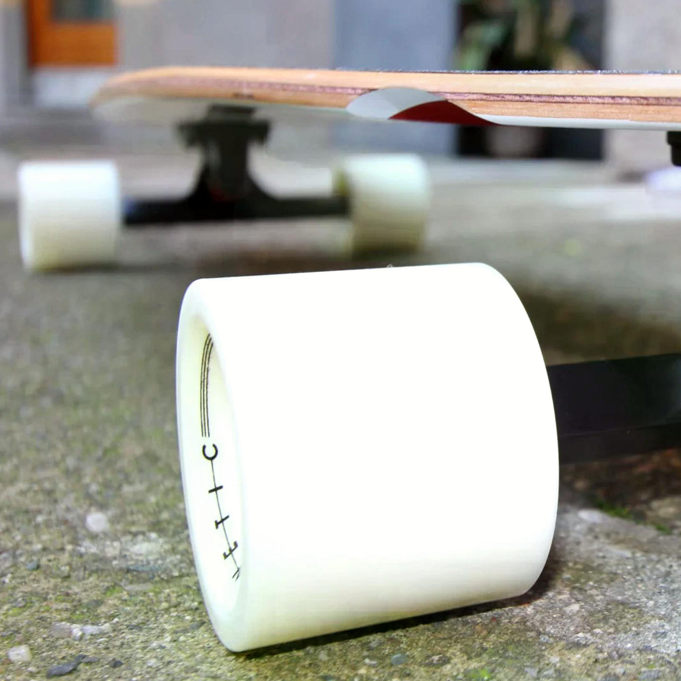 How to Choose Longboard Wheels and Build the Right Setup