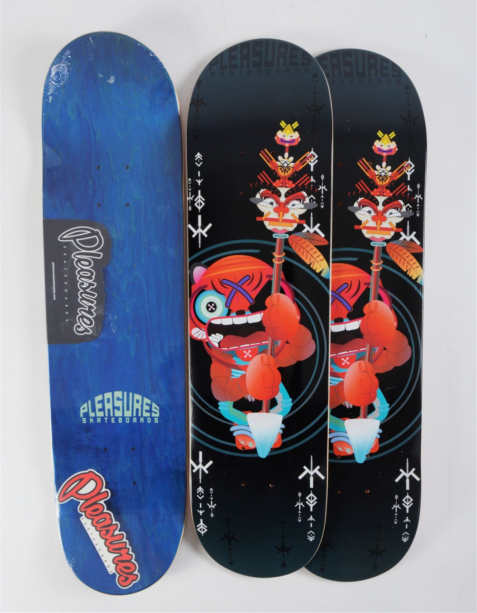 Pleasueres Skateboards Tavola Shamaniko 8.0"